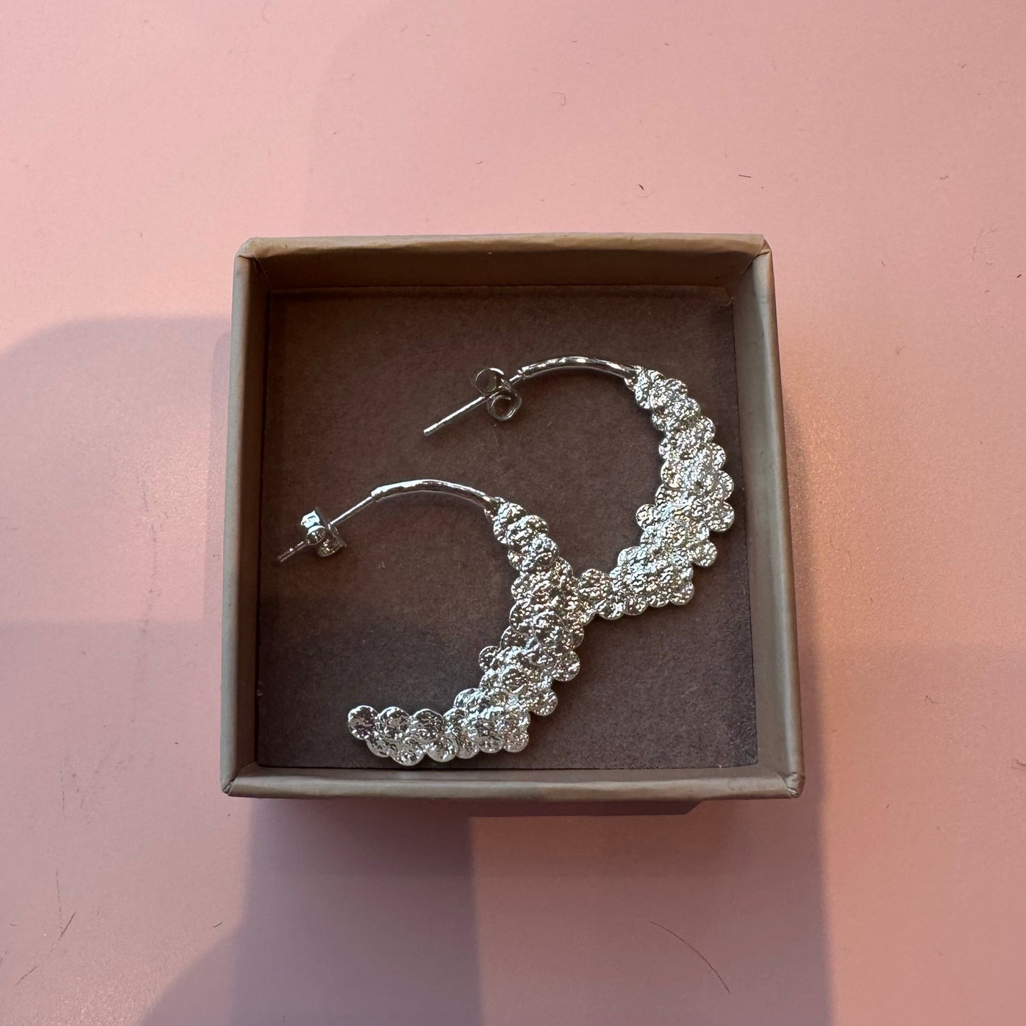 Friihof+Siig - sølv øreringe party edition 58 - Merle og Wilde ApS