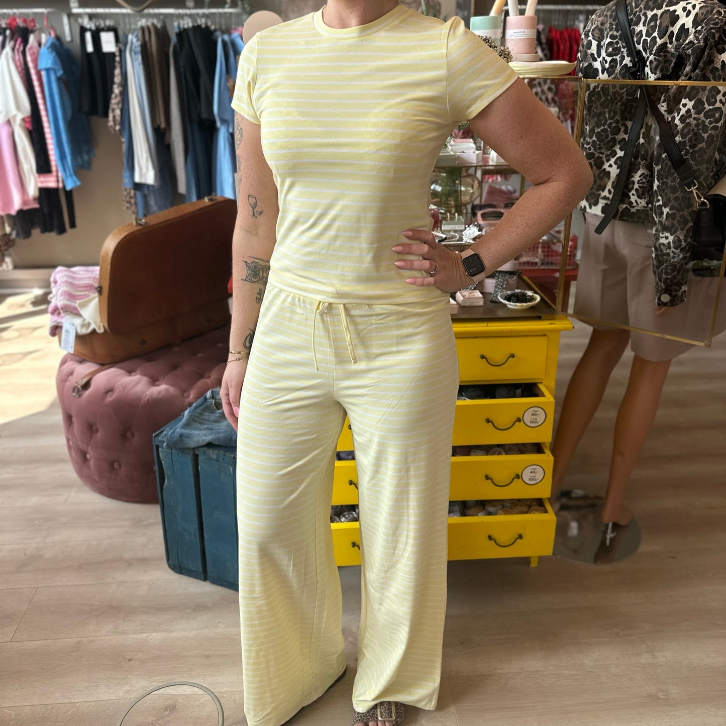 Pieces - PCmonique side pants - French vanilia coconut Milk - Merle og Wilde ApS