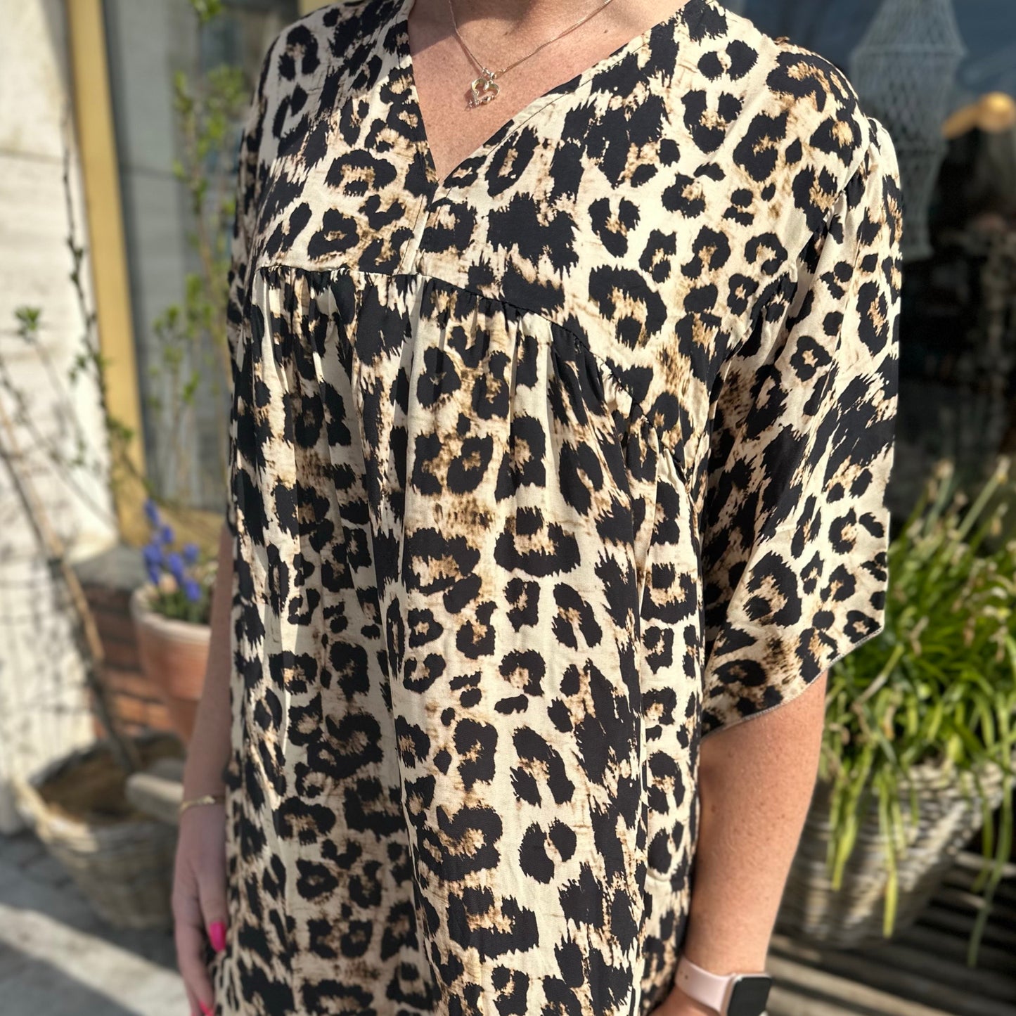 Hello U - Alice dress - Leo print - Merle og Wilde ApS