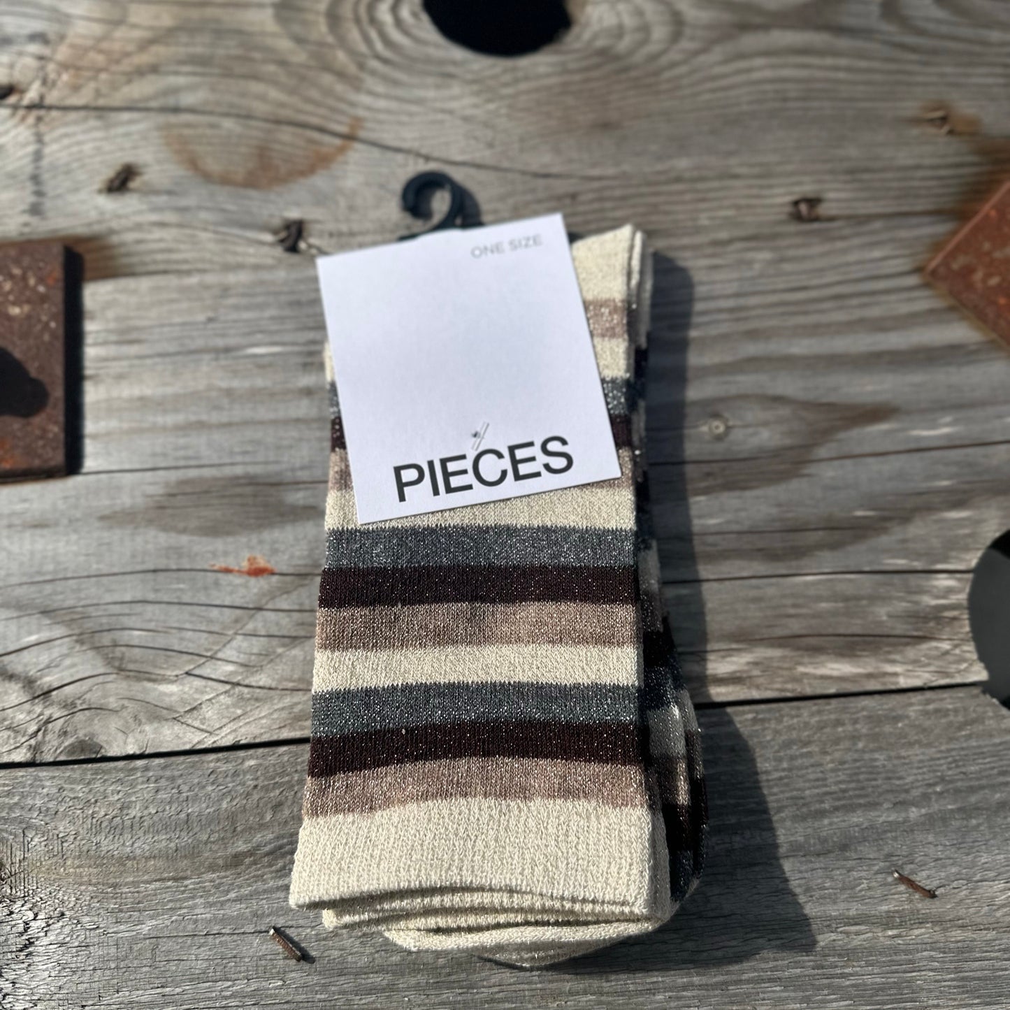 Pieces - PC glimmer socks - Creme/grå/beize