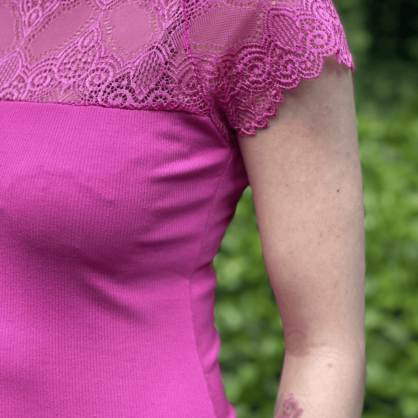 Love sophy - blonde top - pink