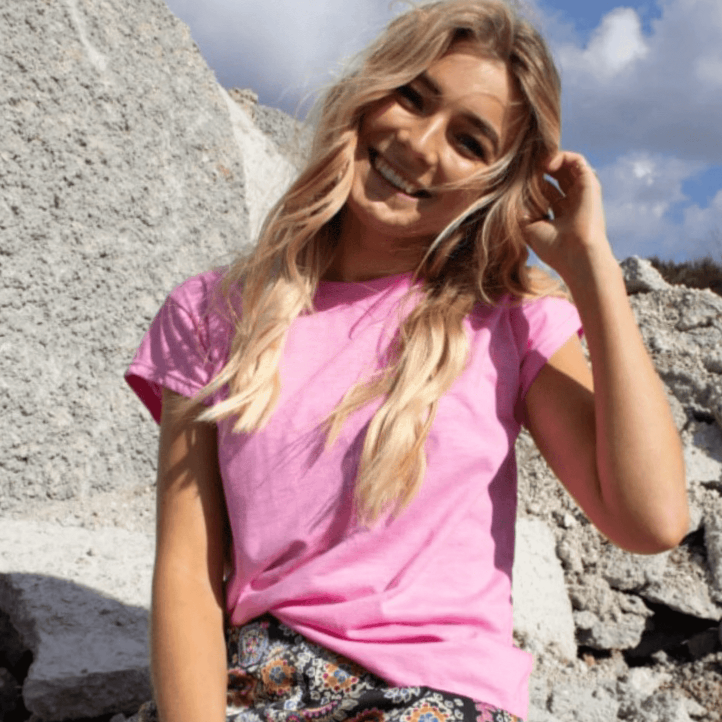 Liberte - Ulla T-Shirt - Bubblegum - Merle og Wilde