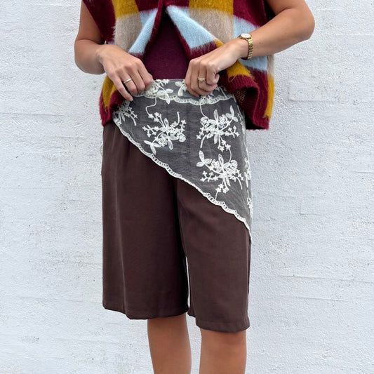 Black colour - BCmiriana trianglen lace scarf - Butter yellow - Merle og Wilde ApS