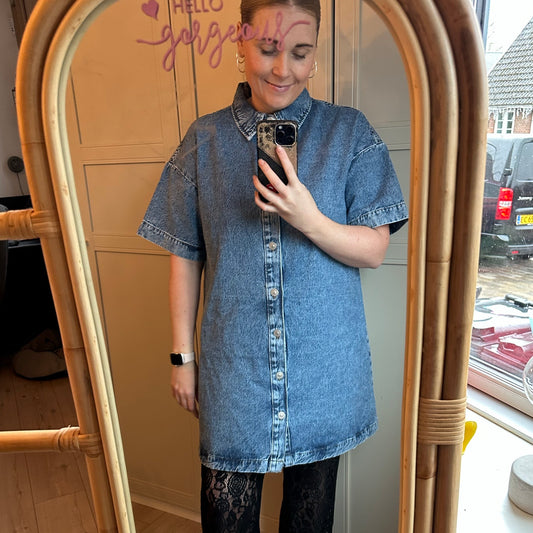 Pieces - PCSKY SS A - SHAPE DENIM DRESS NOOS BC - Merle og Wilde ApS