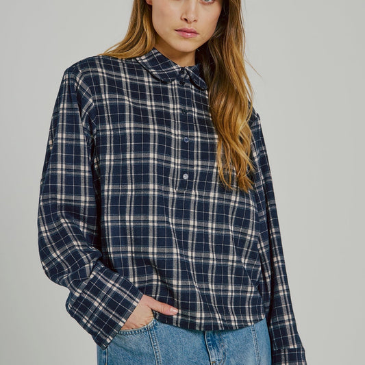 NORR - Sylvana top - Navy Chek - Merle og Wilde ApS