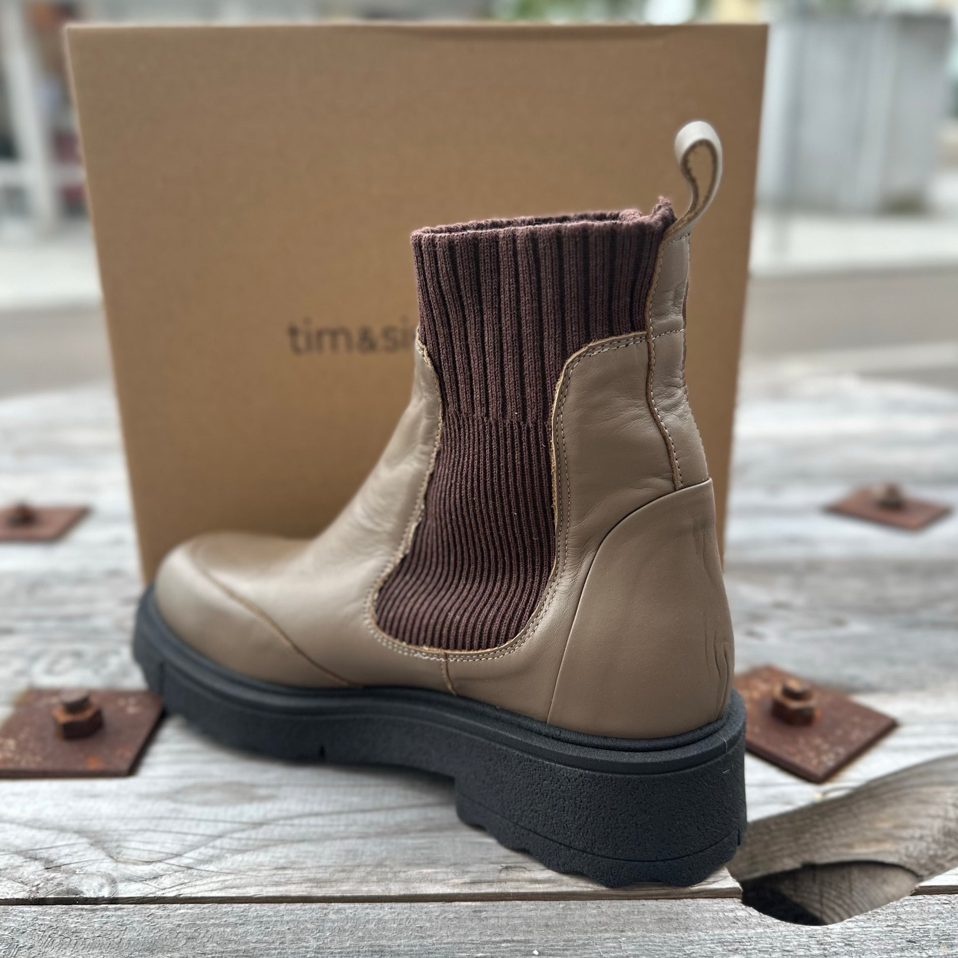 Tim & Simonsen - Tonya Dune - Marron - Merle og Wilde ApS