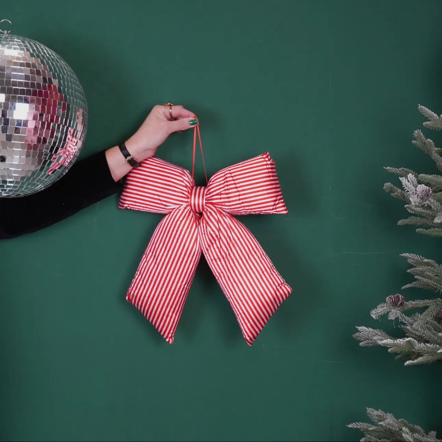 Housevitamin - Sløjfe - stribet hvid/rød - Merle og Wilde ApS