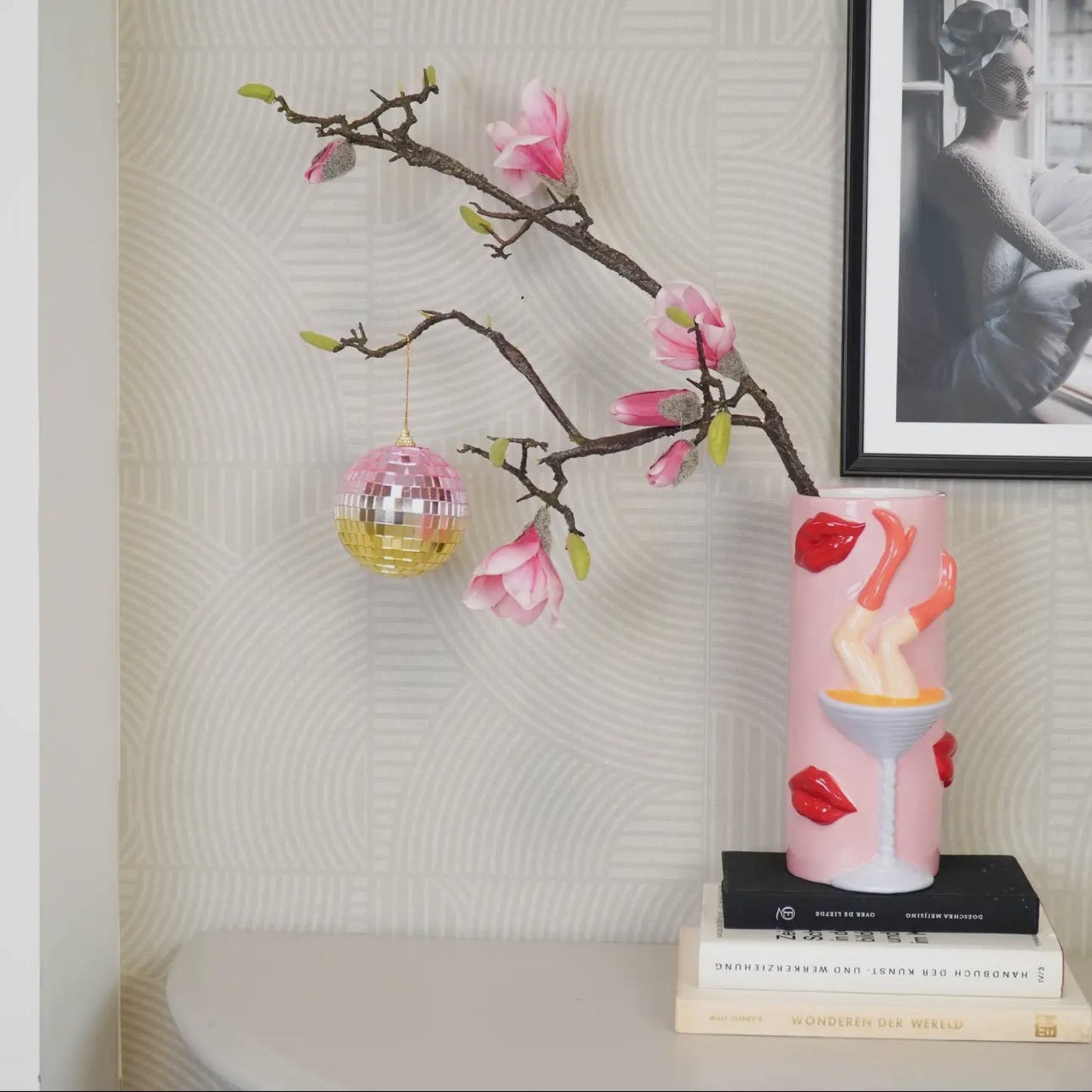 Housevitamin - Julepynt - Diskokugle pink/guld - Fåes i 2 str. - Merle og Wilde ApS