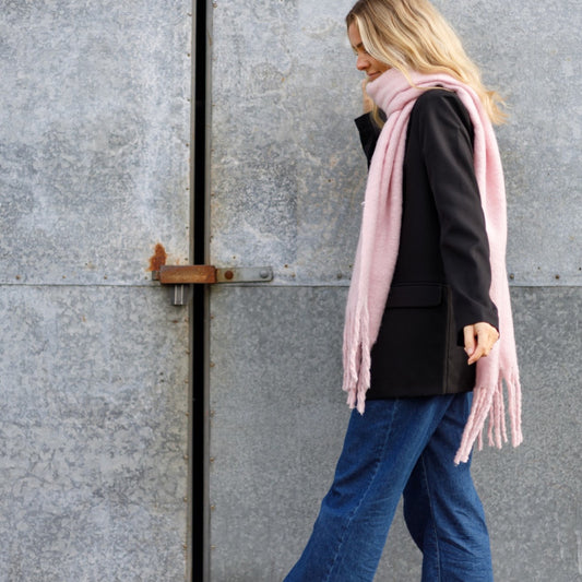 Black colour - BClorraine Soft scarf - LL pink