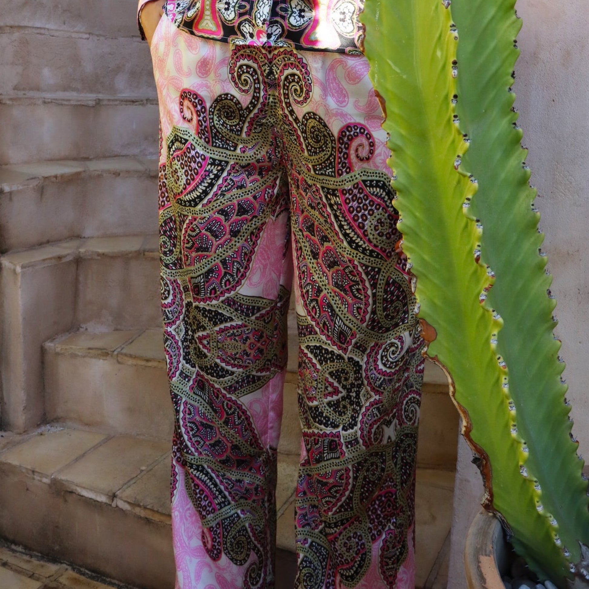 Liberte - Hope pants - pink scarf - Merle og Wilde ApS