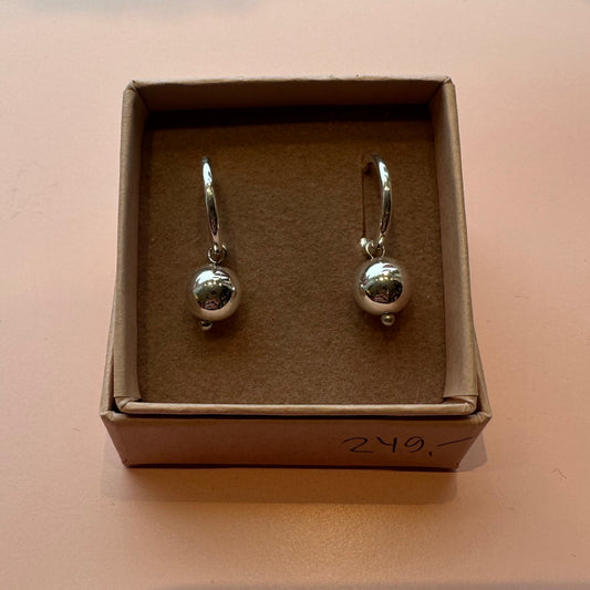 Friihof+siig - Øreringe i sølv (70) - Merle og Wilde ApS