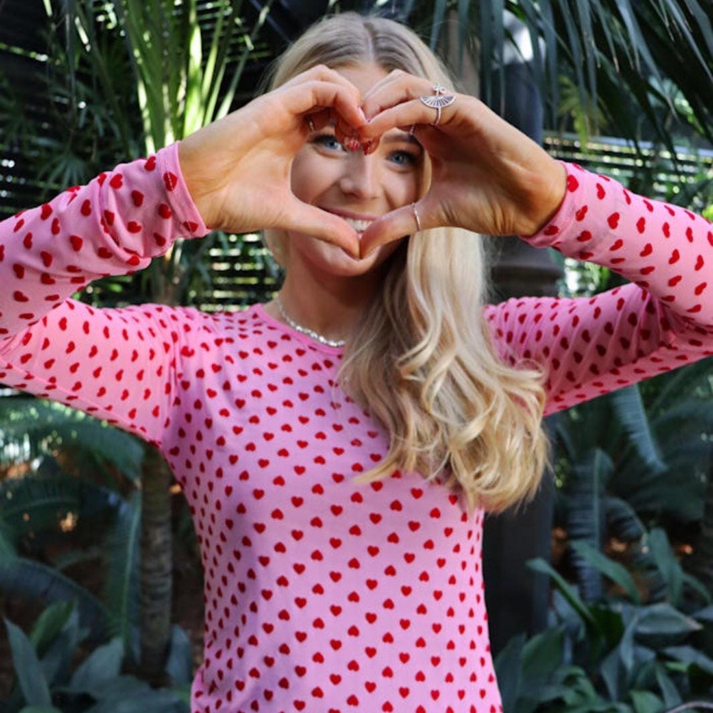 Liberte - mest LS T-shirt - pink red flock heart - Merle og Wilde ApS