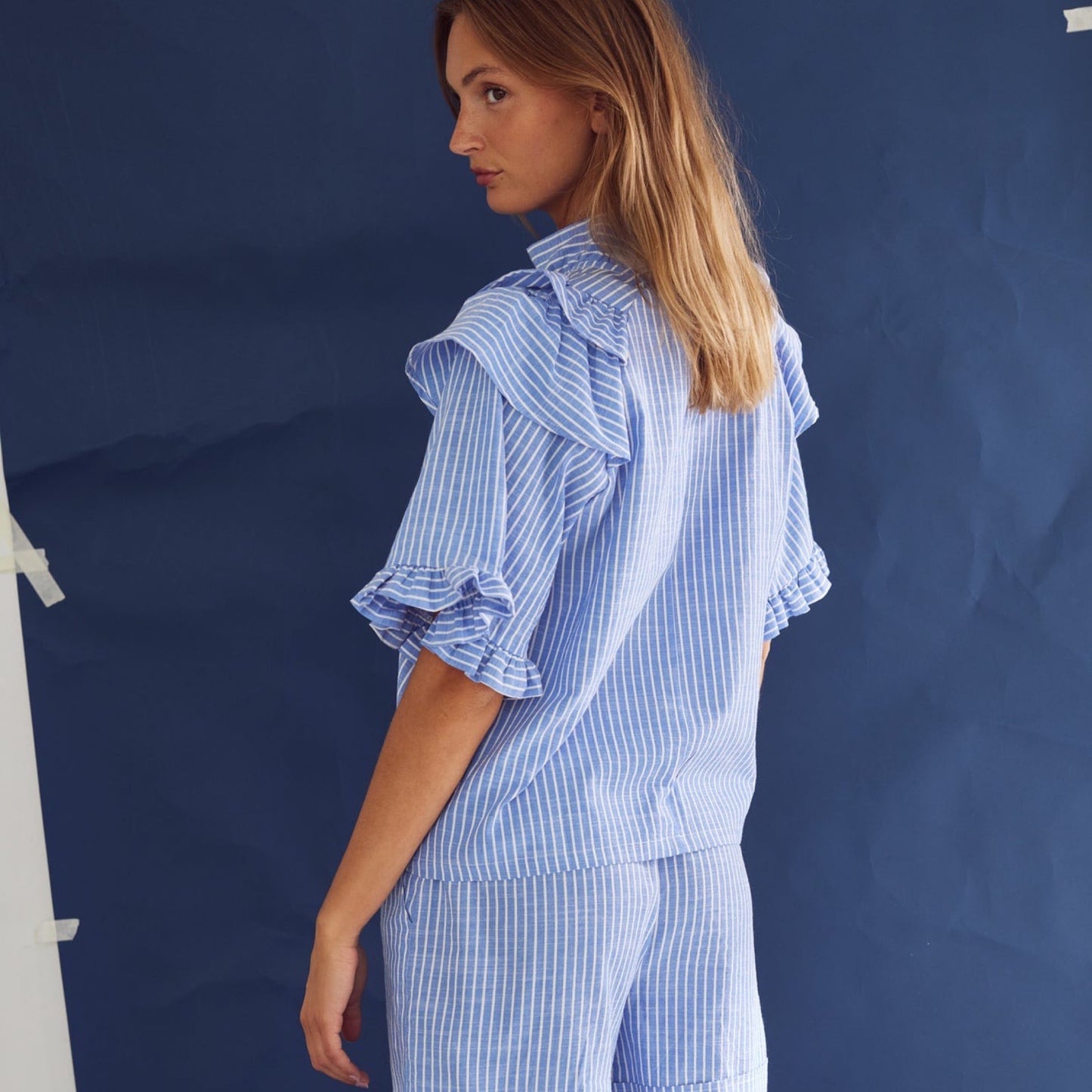 Noella - Lesly Blouse - Blue stripe - Merle og Wilde ApS