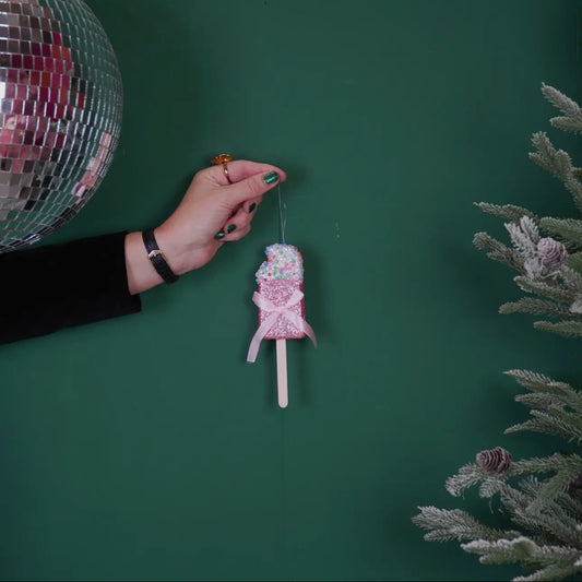 Housevitamin - julepynt - is - Merle og Wilde ApS