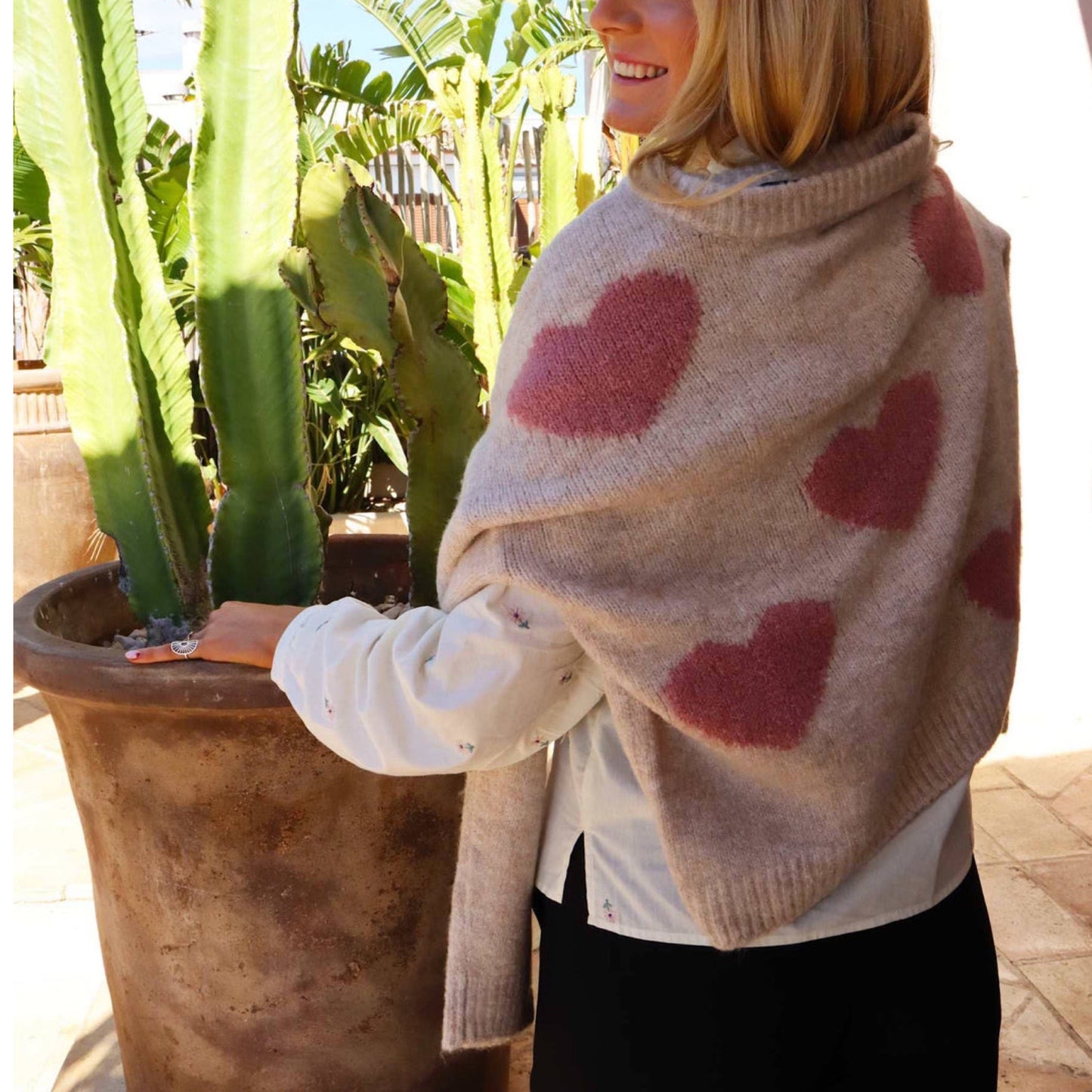 Liberte - Fro Heart pullover - Ivory Rose heart
