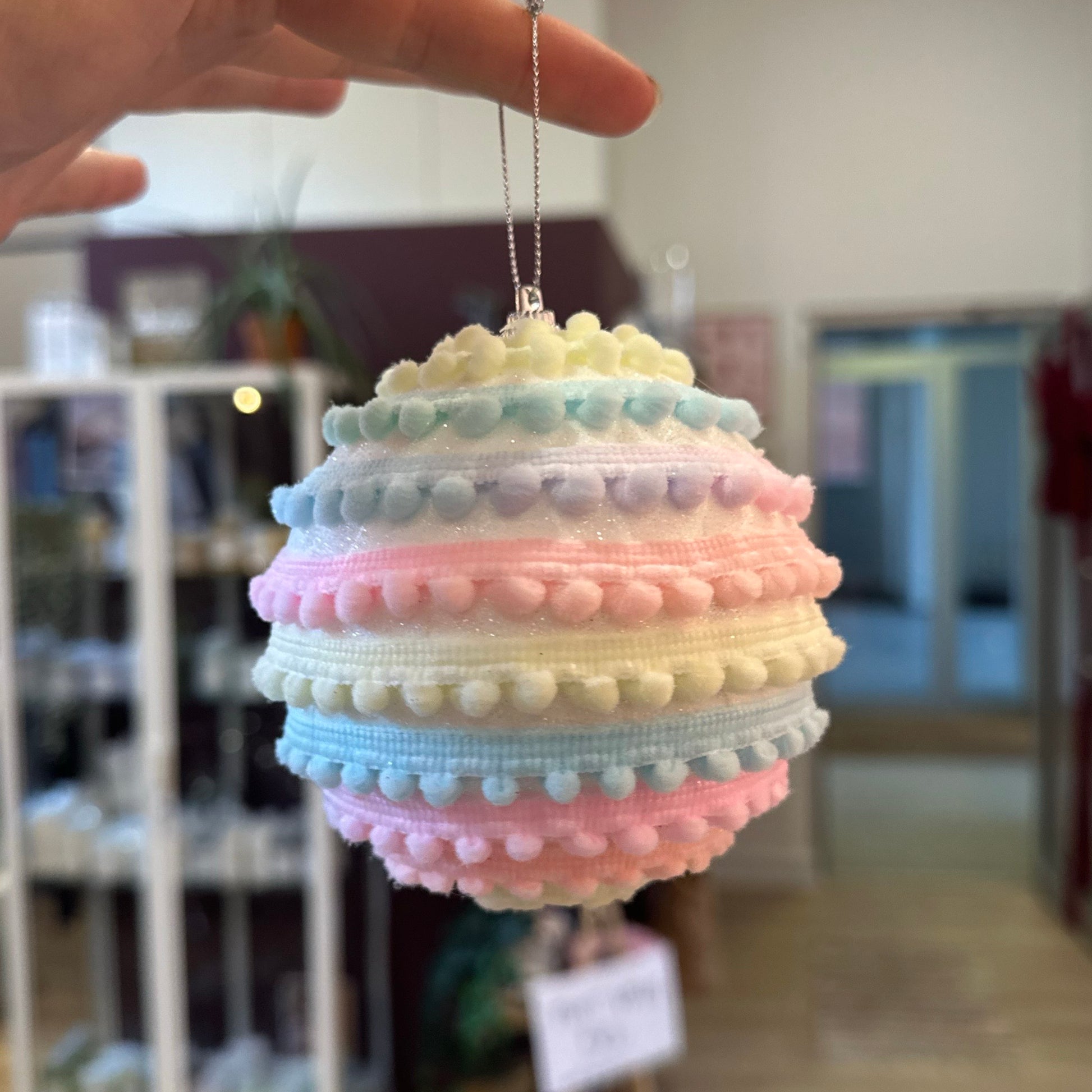 Housevitamin - Enhjøring julekugler - regnbue pastel farver - Merle og Wilde ApS