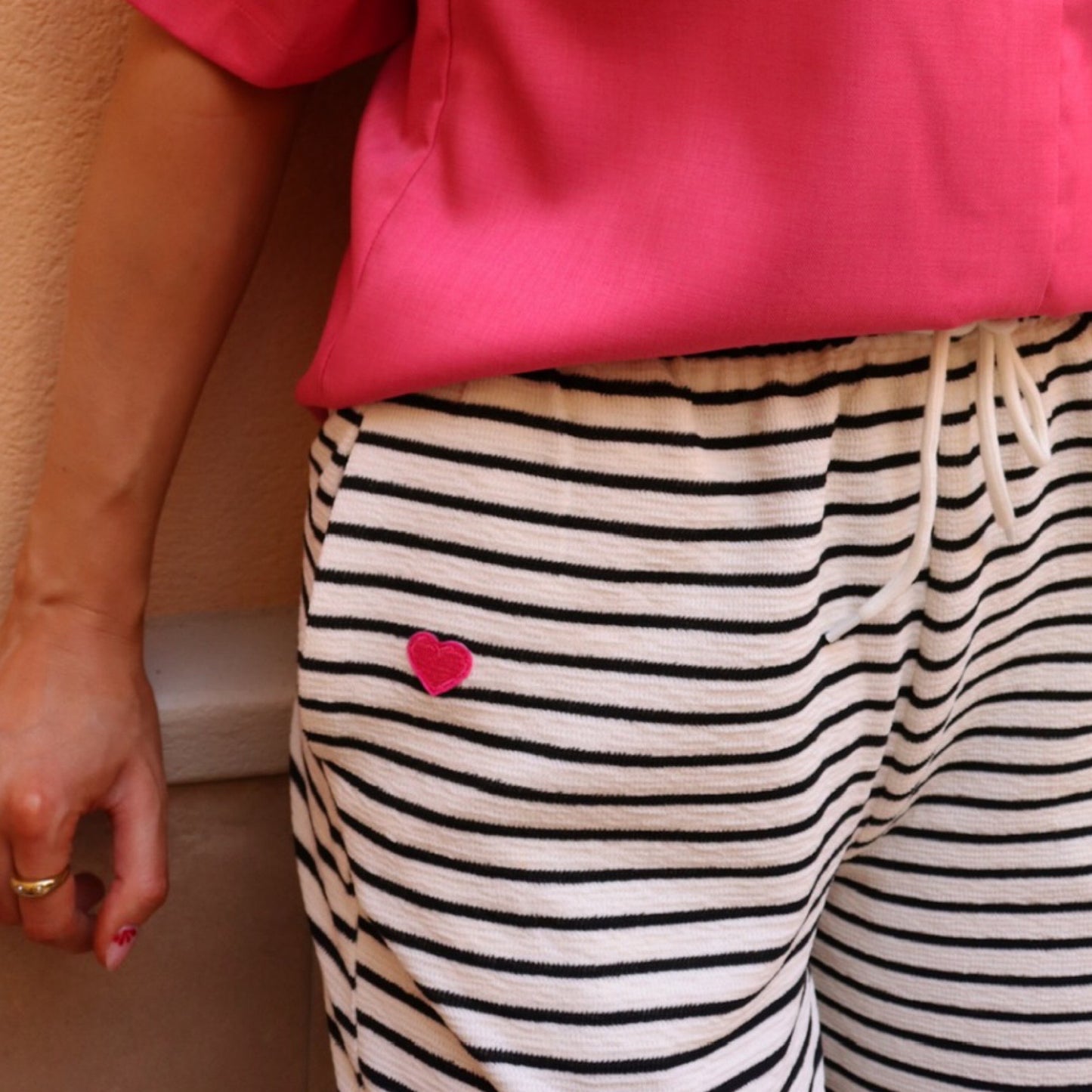 Preorder dec. - Liberté - sus - wide - pants - Black creme stripe - Merle og Wilde ApS