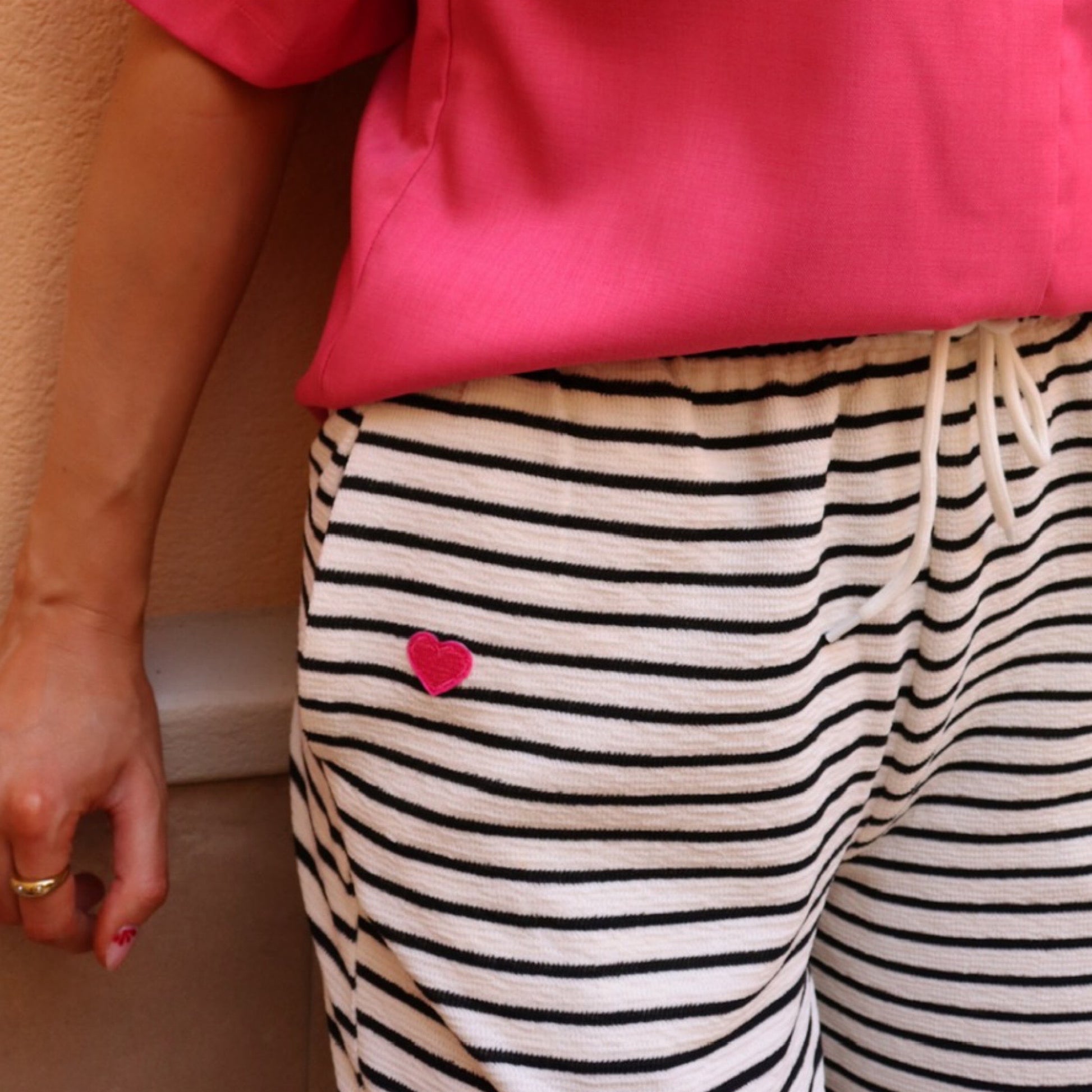 Preorder dec. - Liberté - sus - wide - pants - Black creme stripe - Merle og Wilde ApS