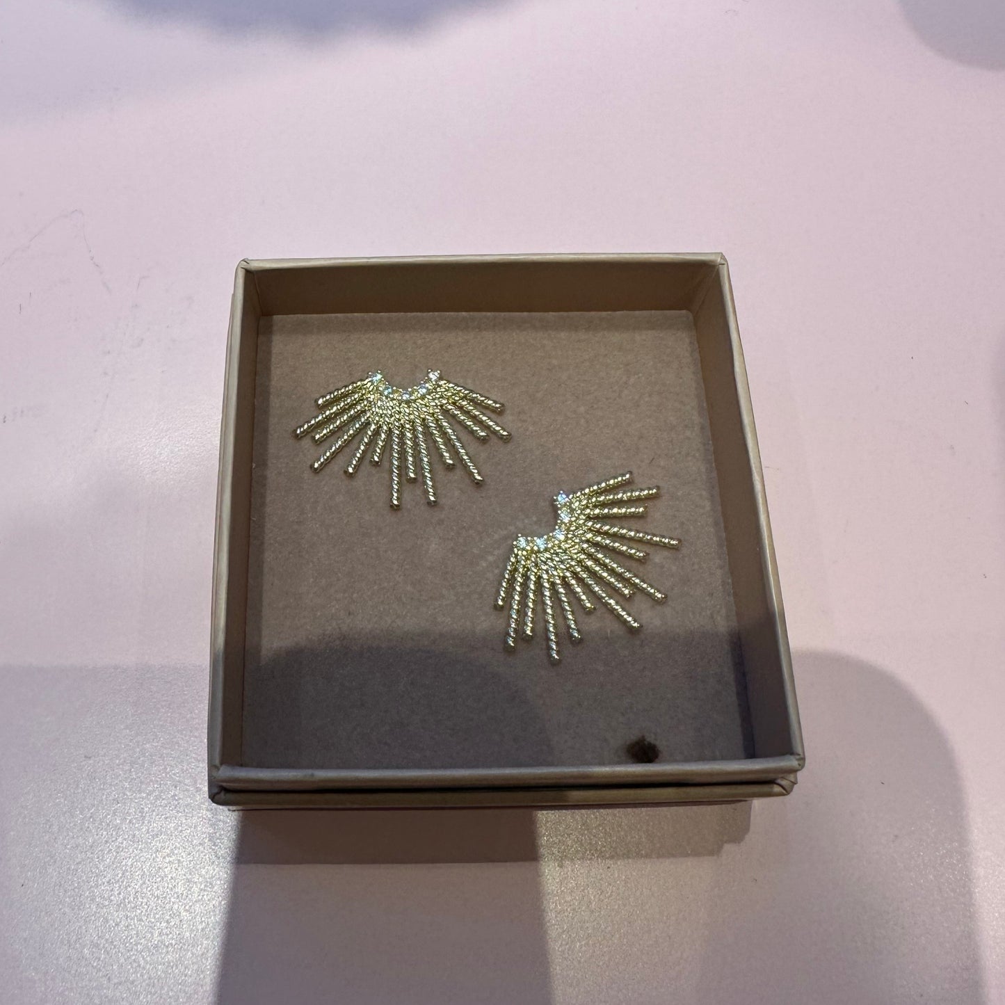 Friihof+siig - Øreringe med store sole (81) - Merle og Wilde ApS