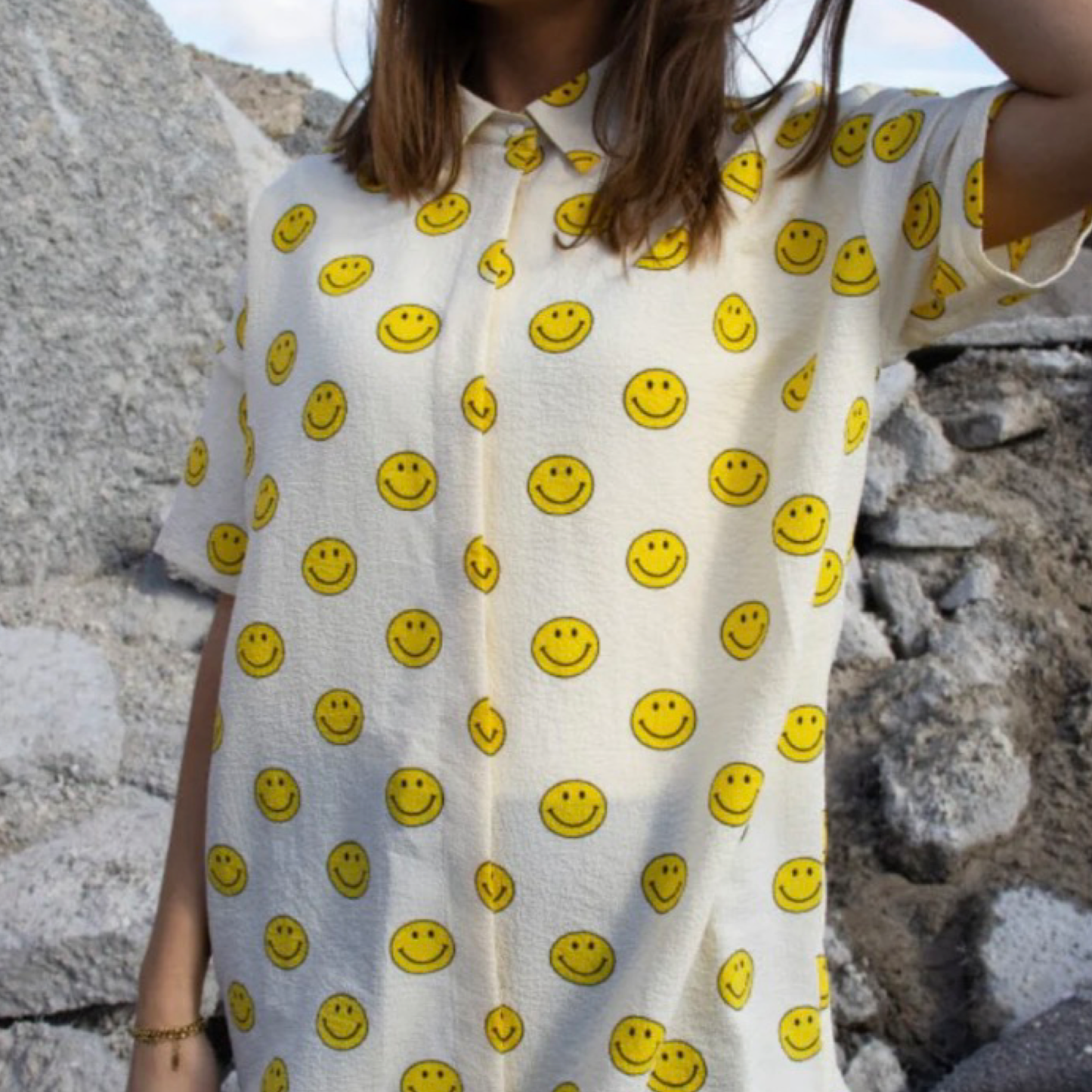 Liberte - Sara-SS-Shirt - Yellow smiley